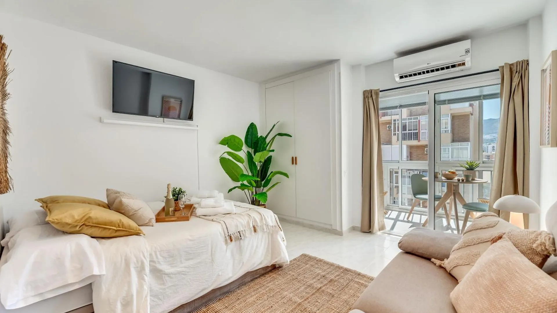 Ambar Apartment Benalmadena 0*,  Spain